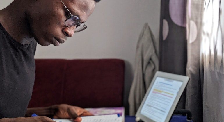 pexels-oladimeji-ajegbile-2325729 pexels-oladimeji-ajegbile-2325729